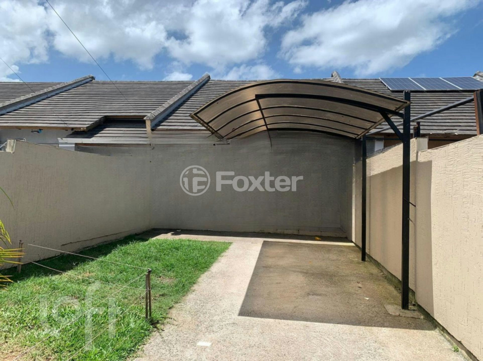 Casa à venda com 2 quartos, 54m² - Foto 9
