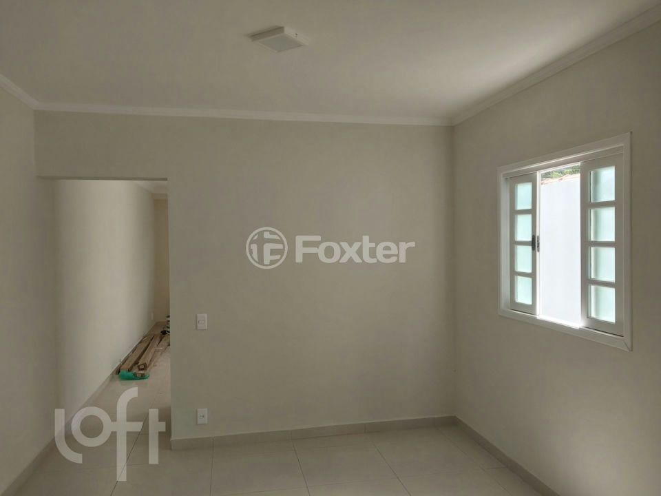 Casa à venda com 3 quartos, 96m² - Foto 1