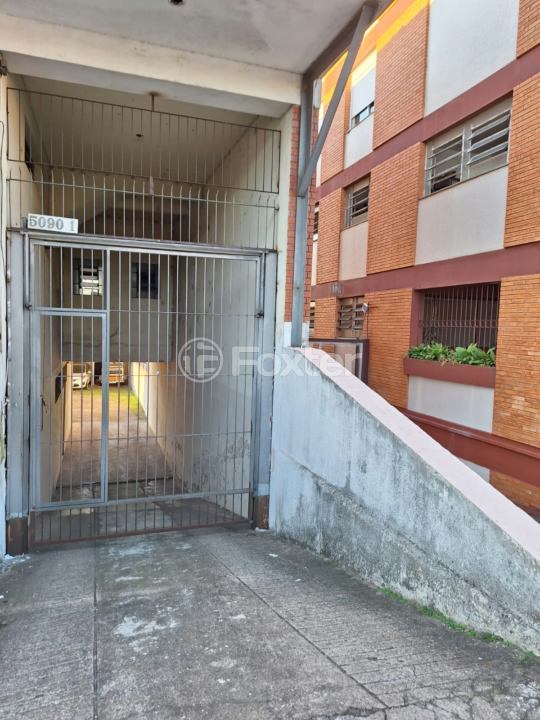 Prédio Inteiro à venda com 3 quartos, 300m² - Foto 5