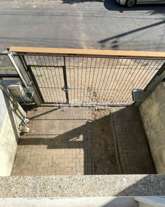 Casa à venda com 2 quartos, 72m² - Foto 13