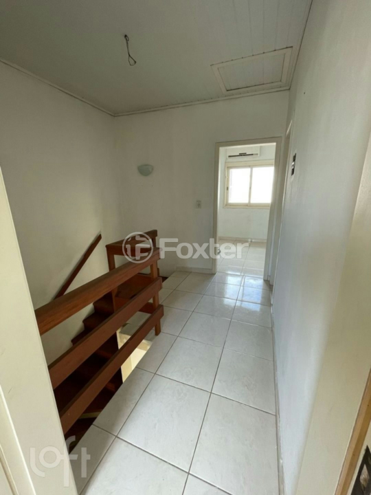 Casa à venda com 2 quartos, 72m² - Foto 11