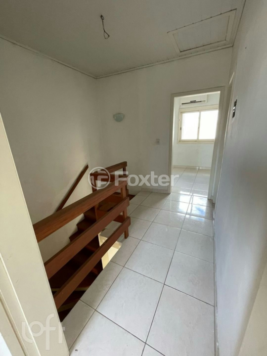 Casa à venda com 2 quartos, 72m² - Foto 14