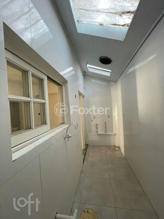 Casa à venda com 2 quartos, 72m² - Foto 23
