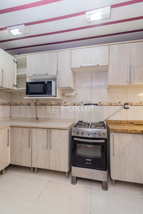 Casa de Condomínio à venda com 2 quartos, 50m² - Foto 20