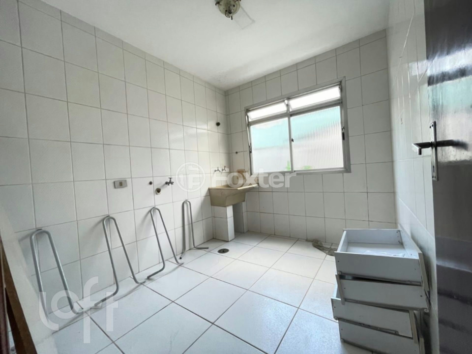 Casa à venda com 4 quartos, 190m² - Foto 4
