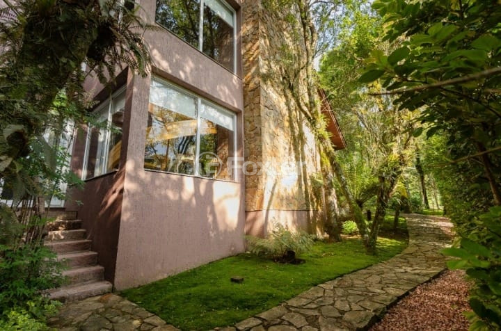 Casa de Condomínio à venda com 3 quartos, 320m² - Foto 32