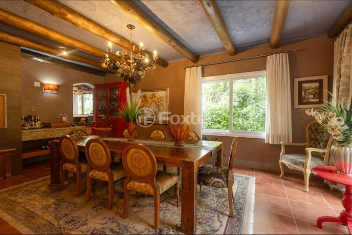 Casa de Condomínio à venda com 3 quartos, 320m² - Foto 8