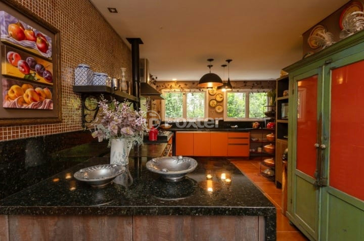 Casa de Condomínio à venda com 3 quartos, 320m² - Foto 18