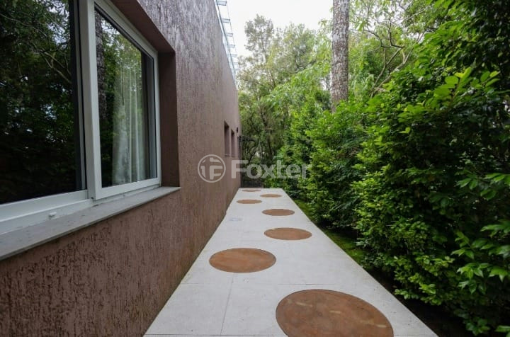 Casa de Condomínio à venda com 3 quartos, 320m² - Foto 56