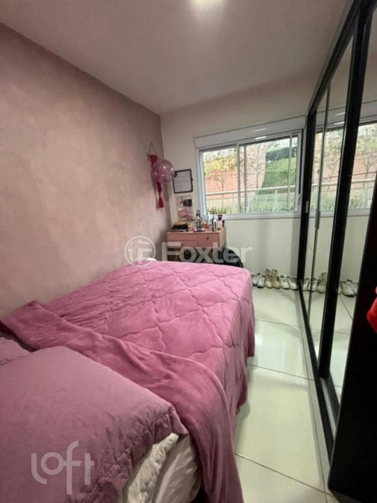 Apartamento à venda com 2 quartos, 80m² - Foto 4
