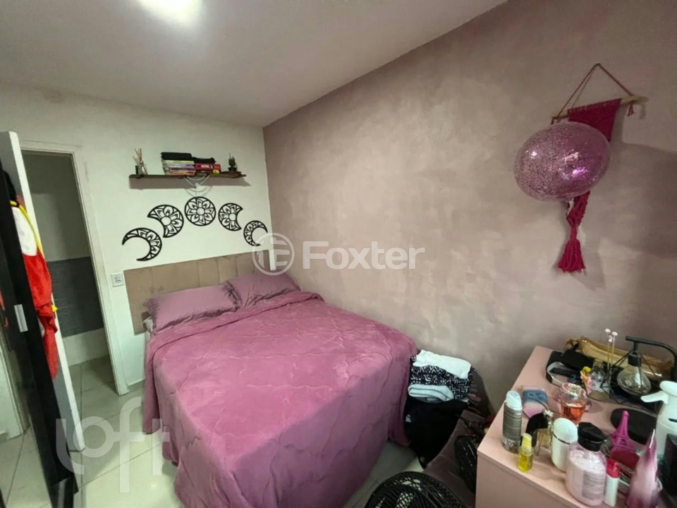 Apartamento à venda com 2 quartos, 80m² - Foto 3