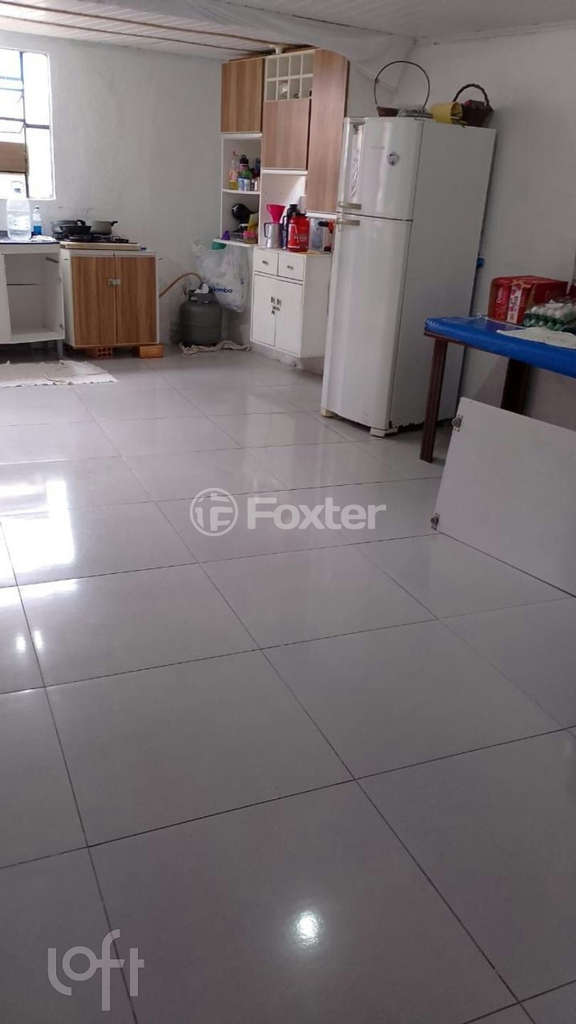Casa à venda com 2 quartos, 100m² - Foto 1