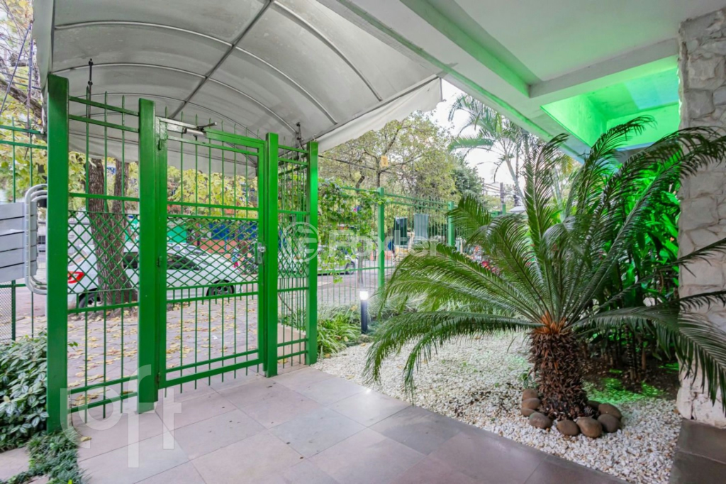 Apartamento à venda com 2 quartos, 74m² - Foto 24