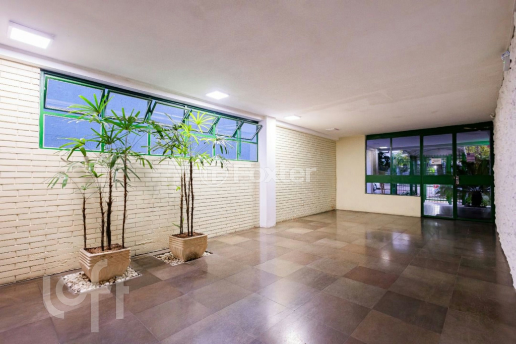 Apartamento à venda com 2 quartos, 74m² - Foto 18