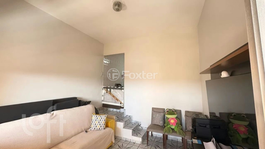Casa à venda com 3 quartos, 150m² - Foto 1