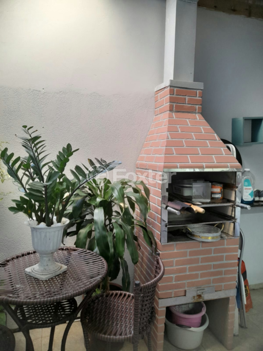 Casa à venda com 2 quartos, 64m² - Foto 11