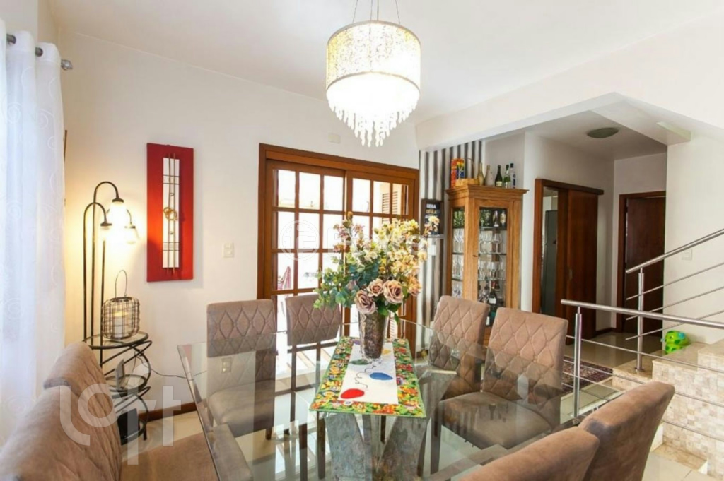 Casa à venda com 4 quartos, 186m² - Foto 4