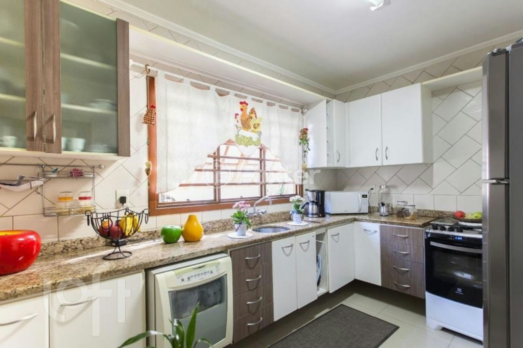 Casa à venda com 4 quartos, 186m² - Foto 10