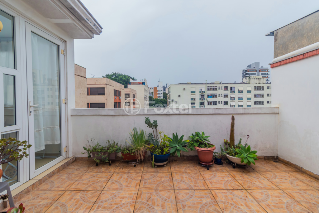 Cobertura à venda com 2 quartos, 118m² - Foto 2