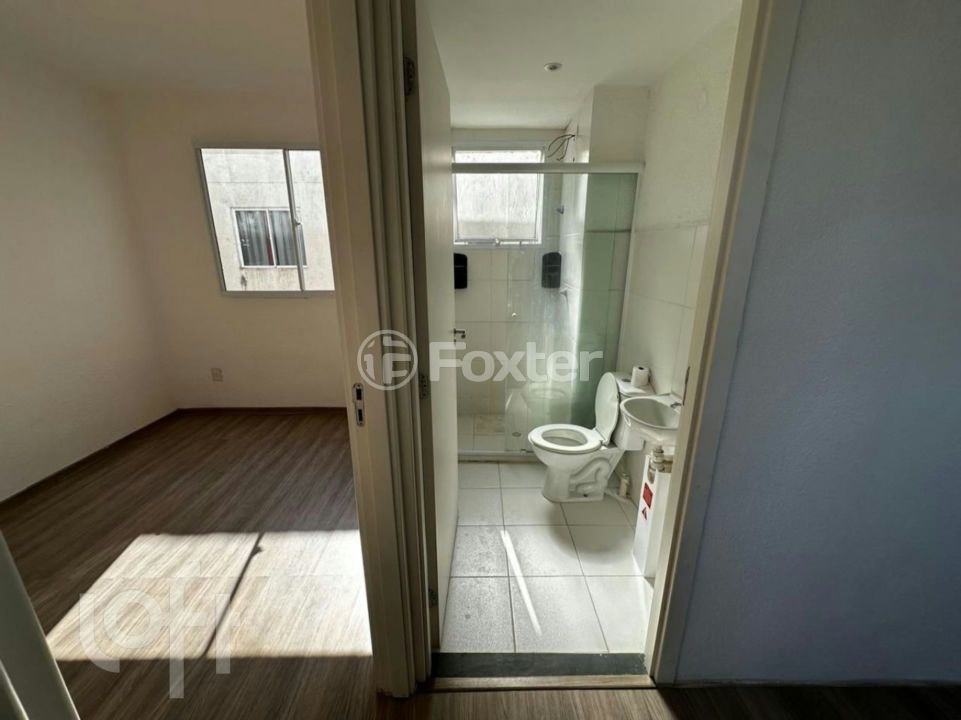 Apartamento à venda com 2 quartos, 41m² - Foto 2