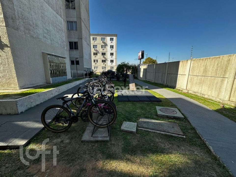 Apartamento à venda com 2 quartos, 41m² - Foto 16