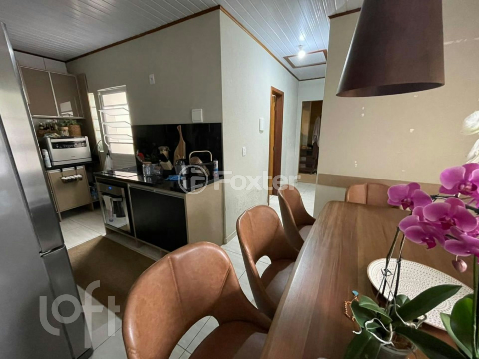 Casa à venda com 3 quartos, 98m² - Foto 6