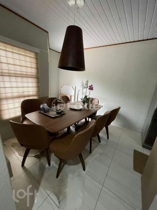 Casa à venda com 3 quartos, 98m² - Foto 7