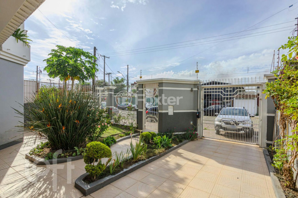 Casa à venda com 3 quartos, 406m² - Foto 8