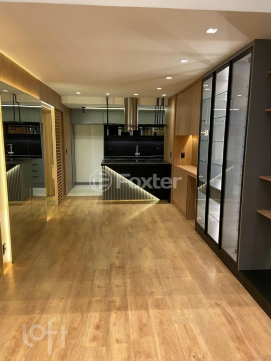 Apartamento à venda com 3 quartos, 108m² - Foto 2