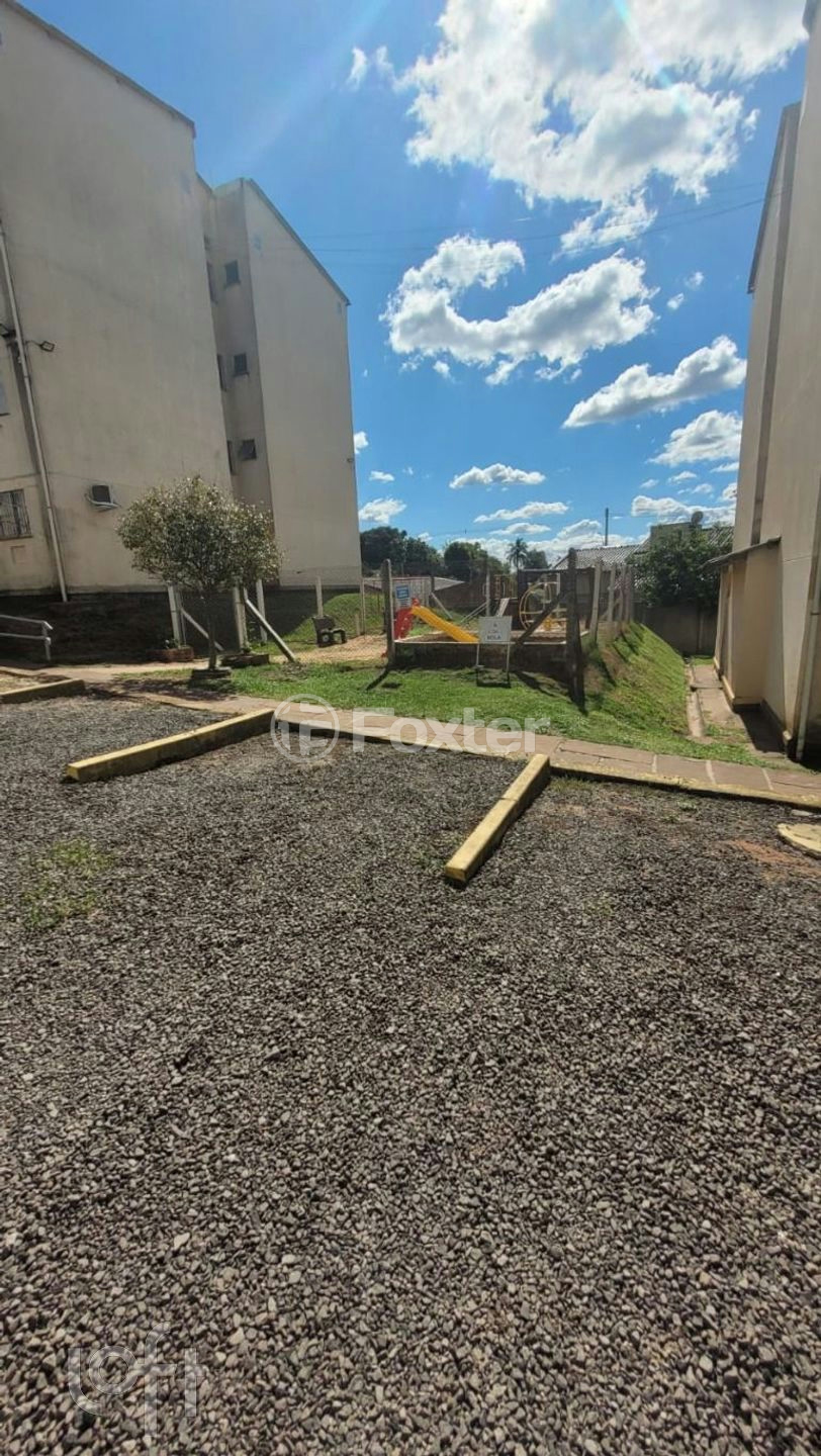 Apartamento à venda com 2 quartos, 42m² - Foto 20