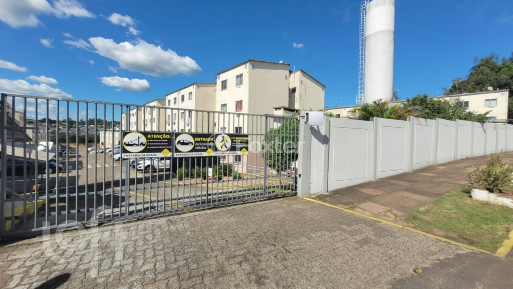 Apartamento à venda com 2 quartos, 42m² - Foto 22