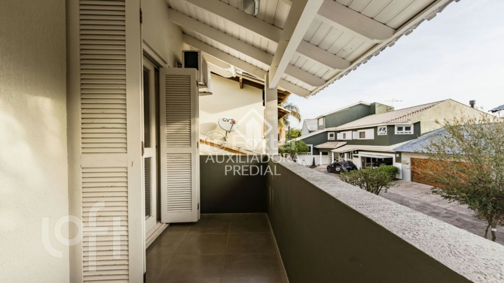 Casa de Condomínio à venda com 3 quartos, 194m² - Foto 32