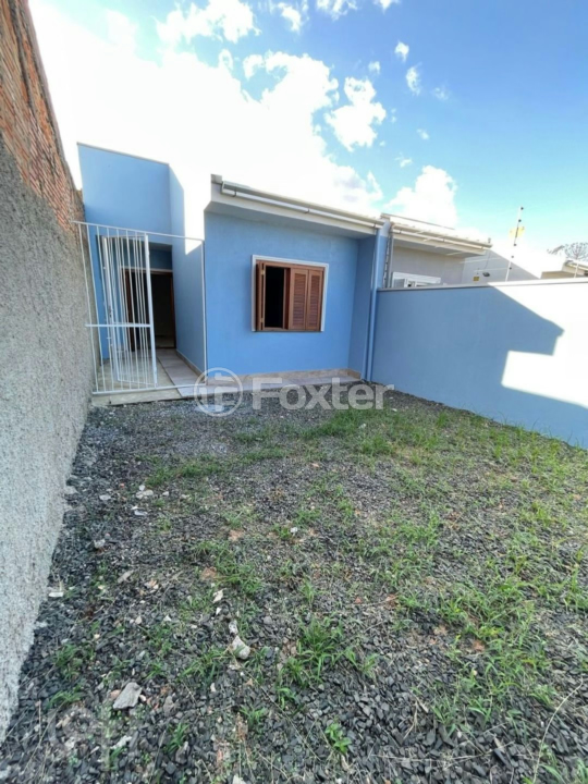 Casa à venda com 2 quartos, 48m² - Foto 2