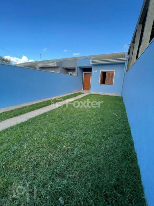 Casa à venda com 2 quartos, 48m² - Foto 1