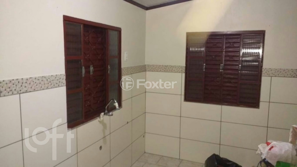 Casa à venda com 2 quartos, 69m² - Foto 6