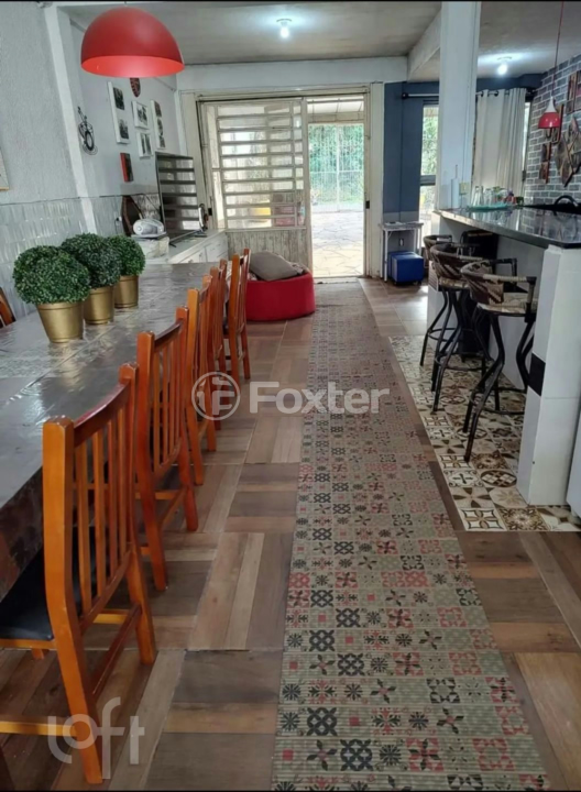 Casa à venda com 5 quartos, 259m² - Foto 4