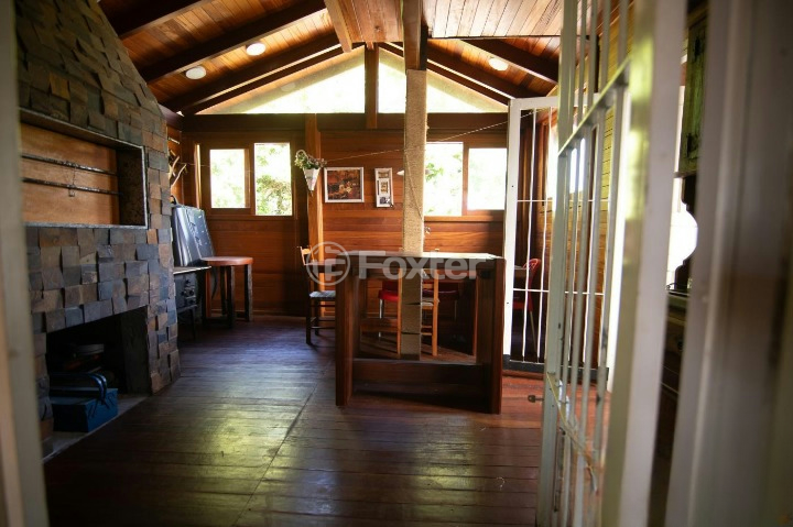 Casa à venda com 3 quartos, 92m² - Foto 7