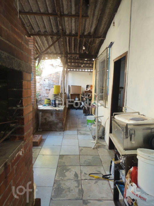 Casa à venda com 4 quartos, 130m² - Foto 11