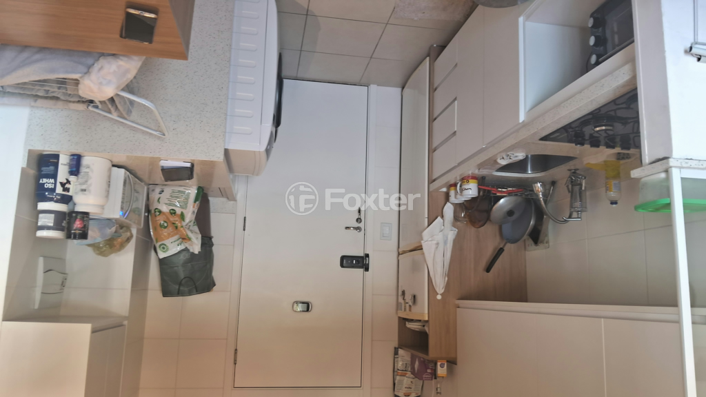 Apartamento à venda com 2 quartos, 32m² - Foto 2