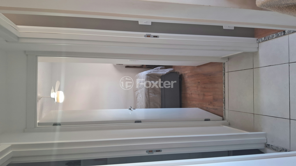 Apartamento à venda com 2 quartos, 32m² - Foto 3
