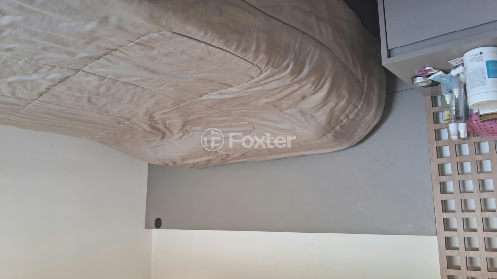 Apartamento à venda com 2 quartos, 32m² - Foto 8
