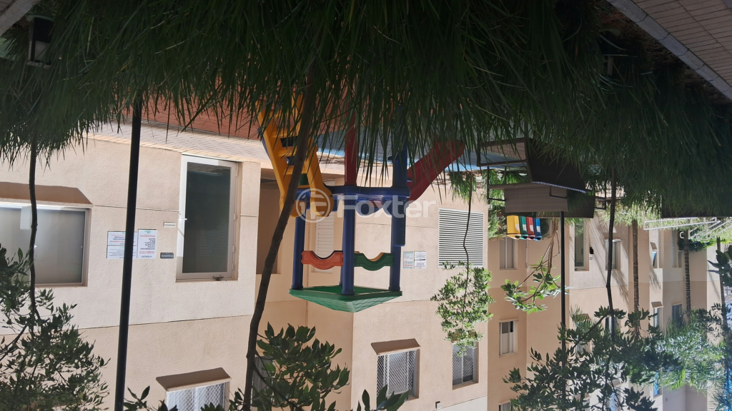 Apartamento à venda com 2 quartos, 32m² - Foto 15