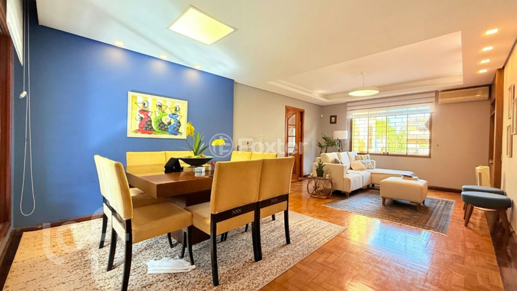 Casa à venda com 3 quartos, 318m² - Foto 4