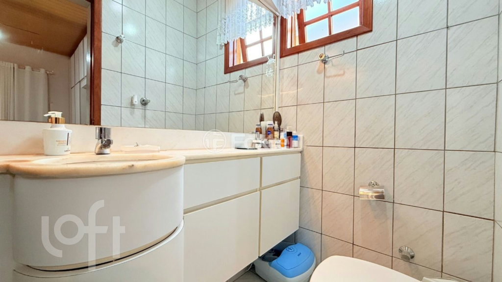 Casa à venda com 3 quartos, 318m² - Foto 9