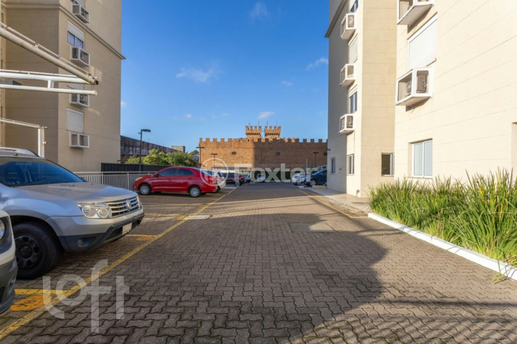 Apartamento à venda com 2 quartos, 62m² - Foto 29