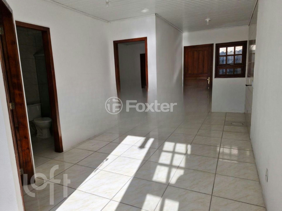 Casa à venda com 2 quartos, 54m² - Foto 1