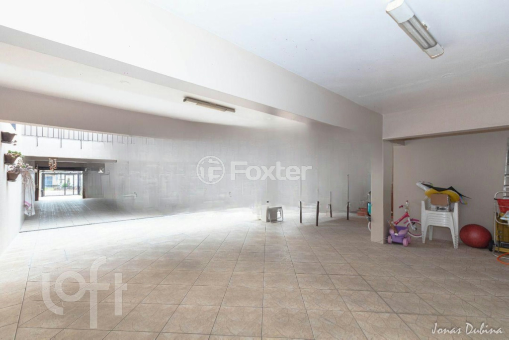Casa à venda com 5 quartos, 243m² - Foto 41