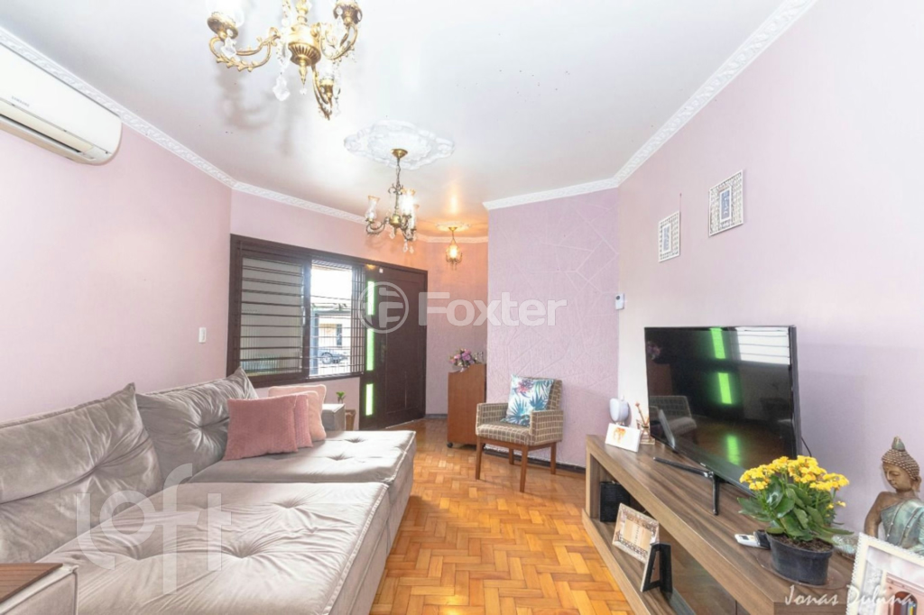 Casa à venda com 5 quartos, 243m² - Foto 4