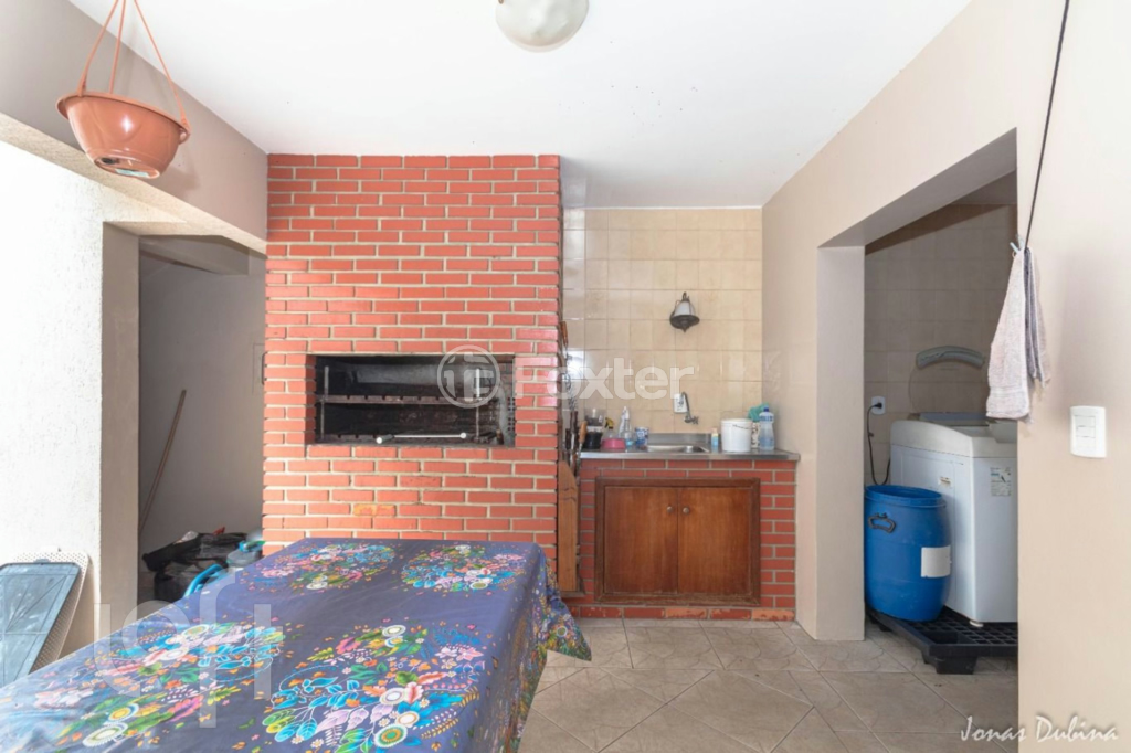 Casa à venda com 5 quartos, 243m² - Foto 42