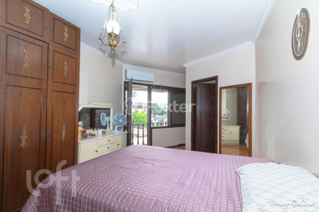 Casa à venda com 5 quartos, 243m² - Foto 22